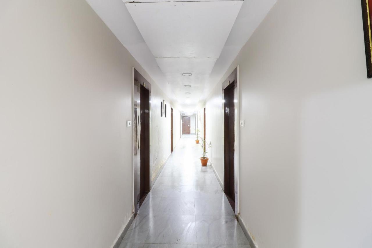 Darbhanga Capital O 70631 Hotel Dwarka International מראה חיצוני תמונה